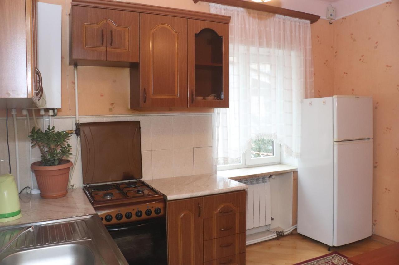 Апартаменты 100М2 В Малом Центре Еревана Eksteriør billede